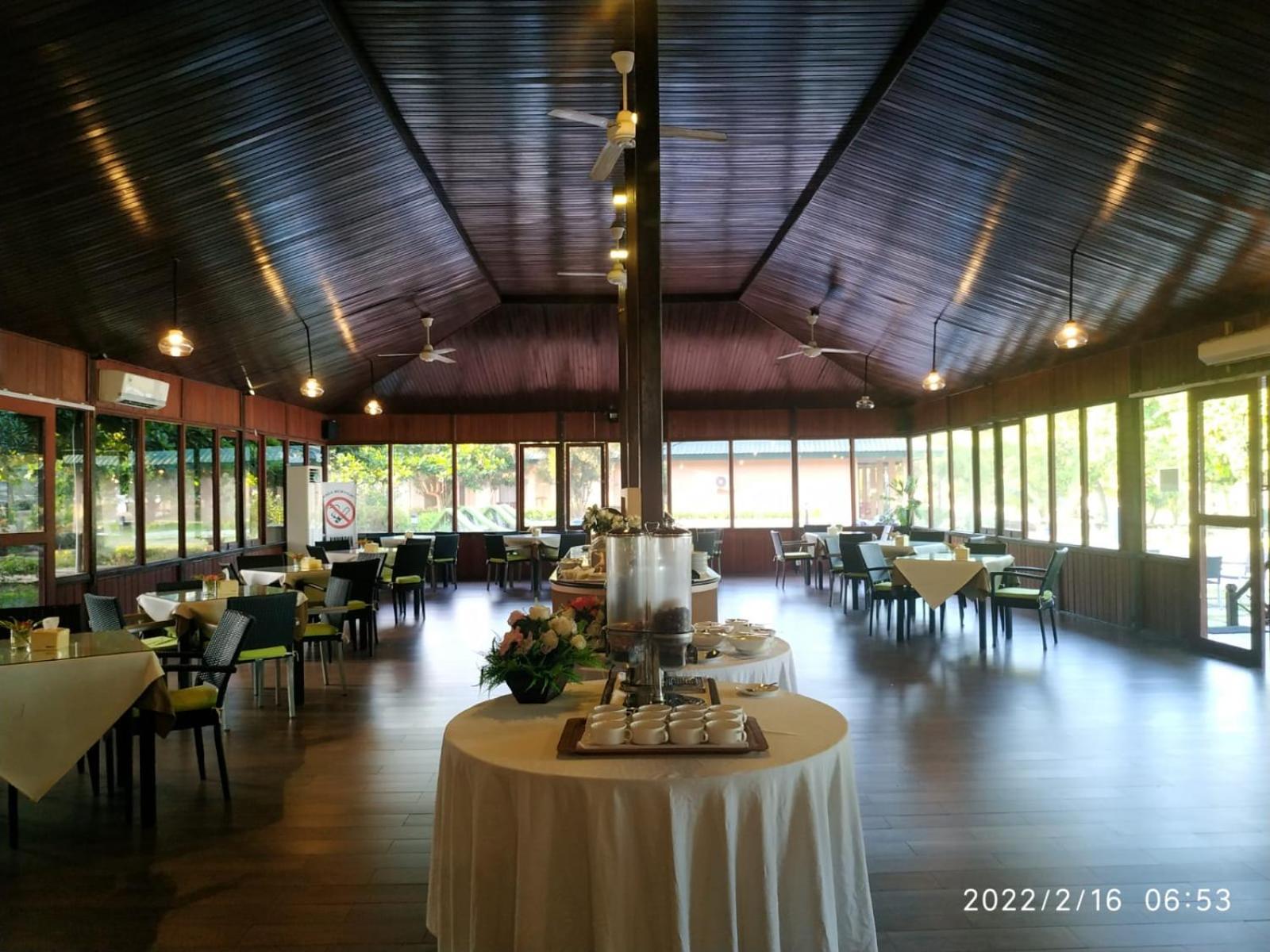 Sylvia Hotel & Resort Komodo Labuan Bajo Eksteriør bilde