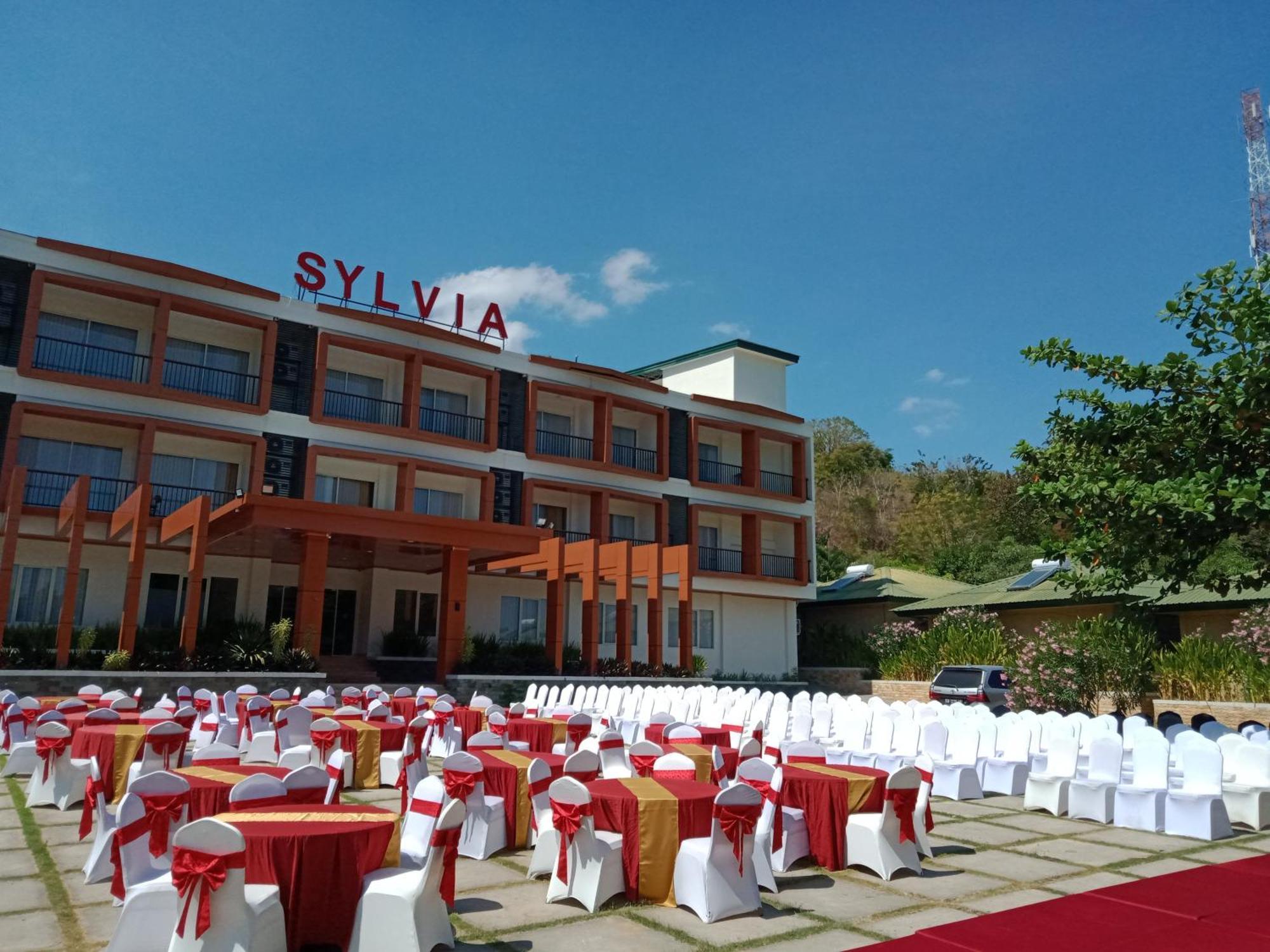 Sylvia Hotel & Resort Komodo Labuan Bajo Eksteriør bilde